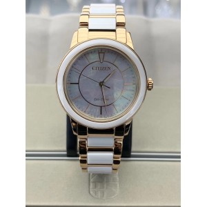 西铁城女表ecodrive看中期大小玫瑰金em0743-55d